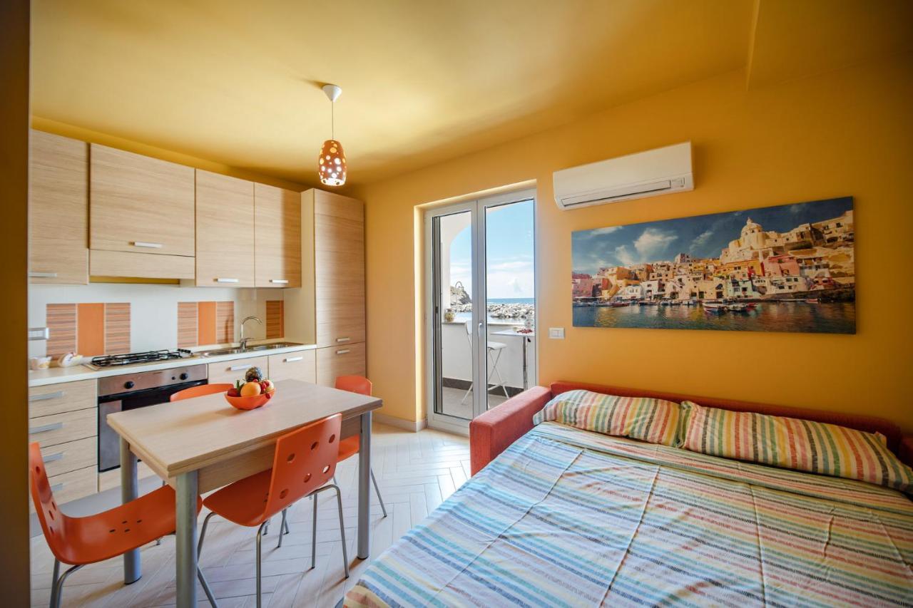 Casa Cinzia In Marina Di Corricella Villa Redang Island Dış mekan fotoğraf