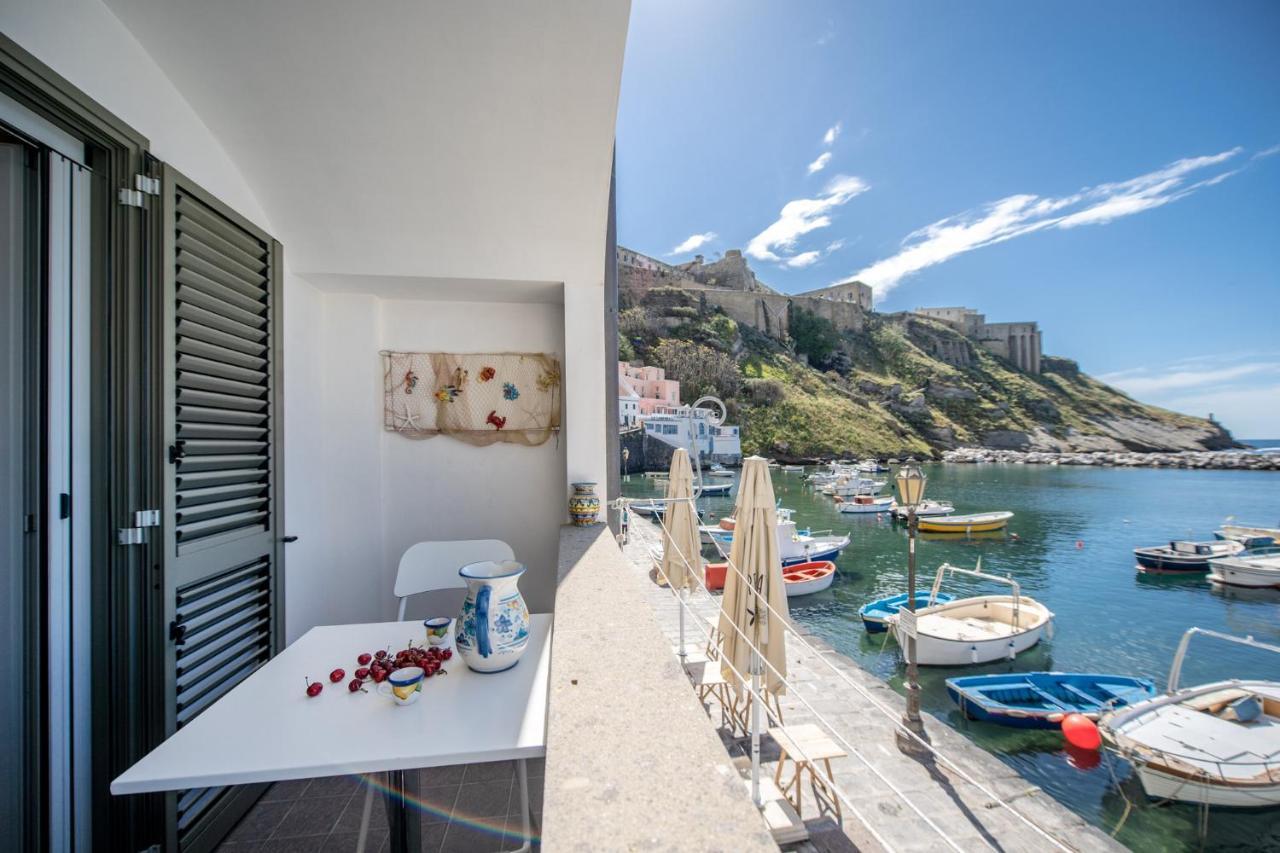 Casa Cinzia In Marina Di Corricella Villa Redang Island Dış mekan fotoğraf